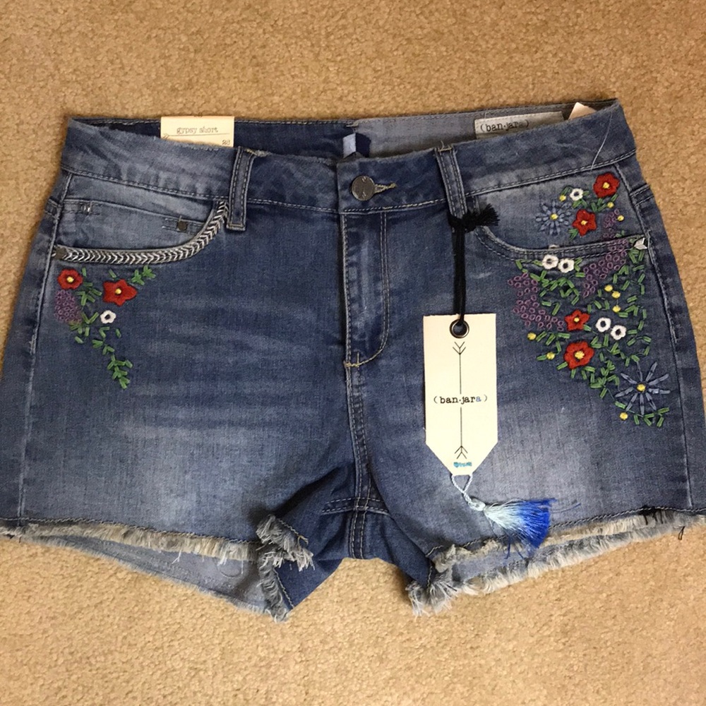 NWT Embroidered cutoff jean shorts